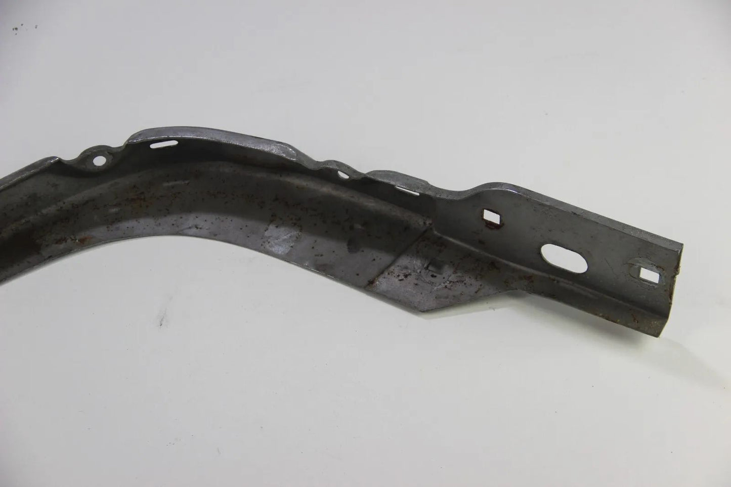 Original BMW Stoßstange Ecke Chrom E12 vorne rechts 5er 518 520 525 528 530 535