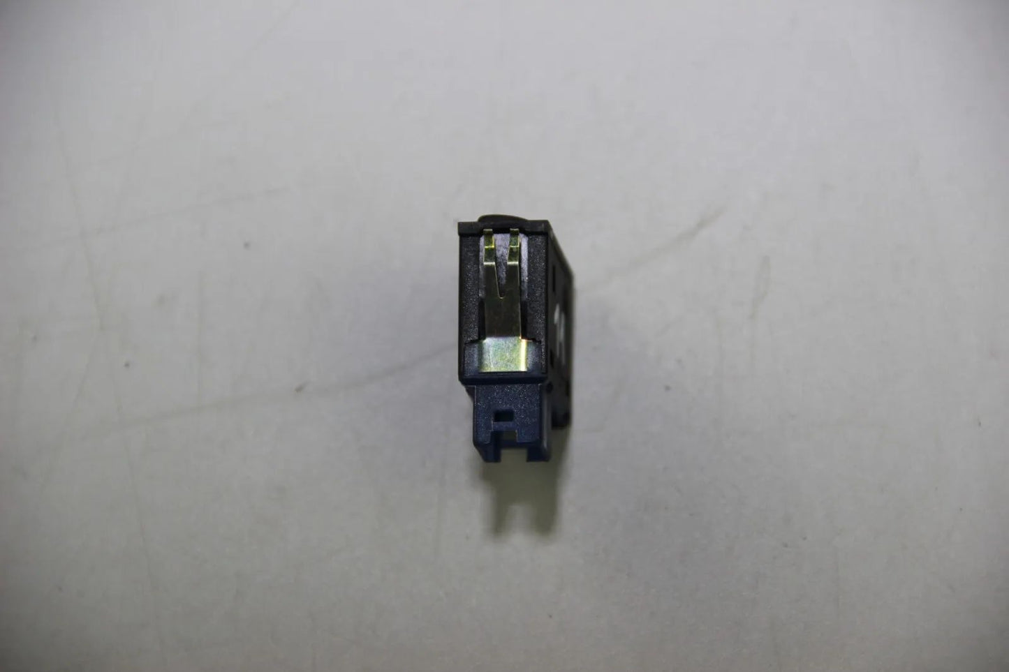 BMW E39 Schalter Heck Kofferraum Öffner 61318365579