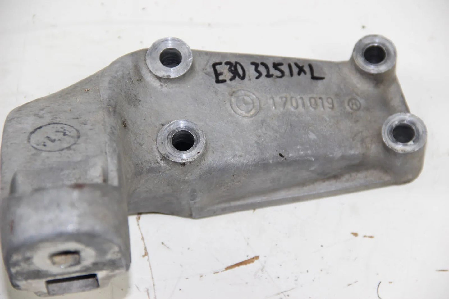 BMW E30 Motorhalter M20 Engine Mount Links 325IX 1701019