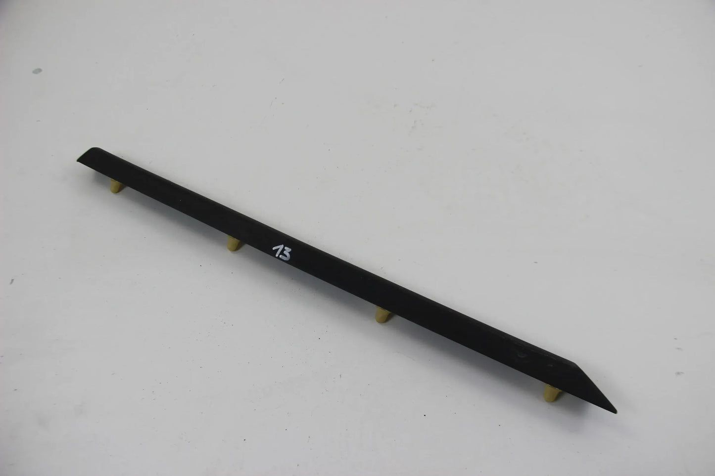Original BMW E36 316g-318ti Stossleiste Seitenwand hinten rechts 51138146362