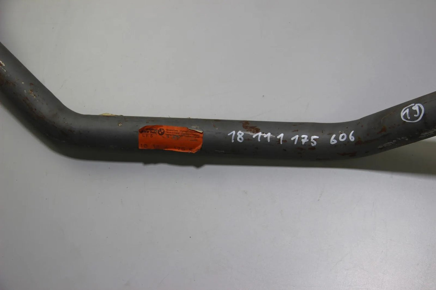 Original BMW NEU E28 5er E24 6er Auspuffrohr Hosenrohr Exhaust pipe 18111175606