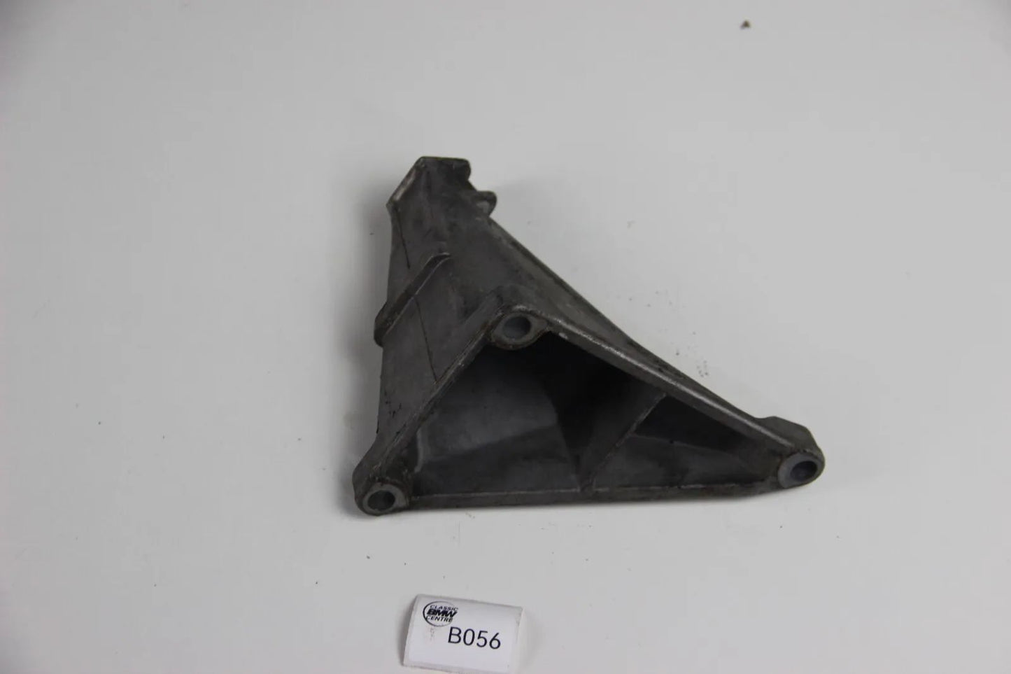 Original BMW E24 E28 M30 Motorhalter Tragebügel 1175990 6er 5er Mount