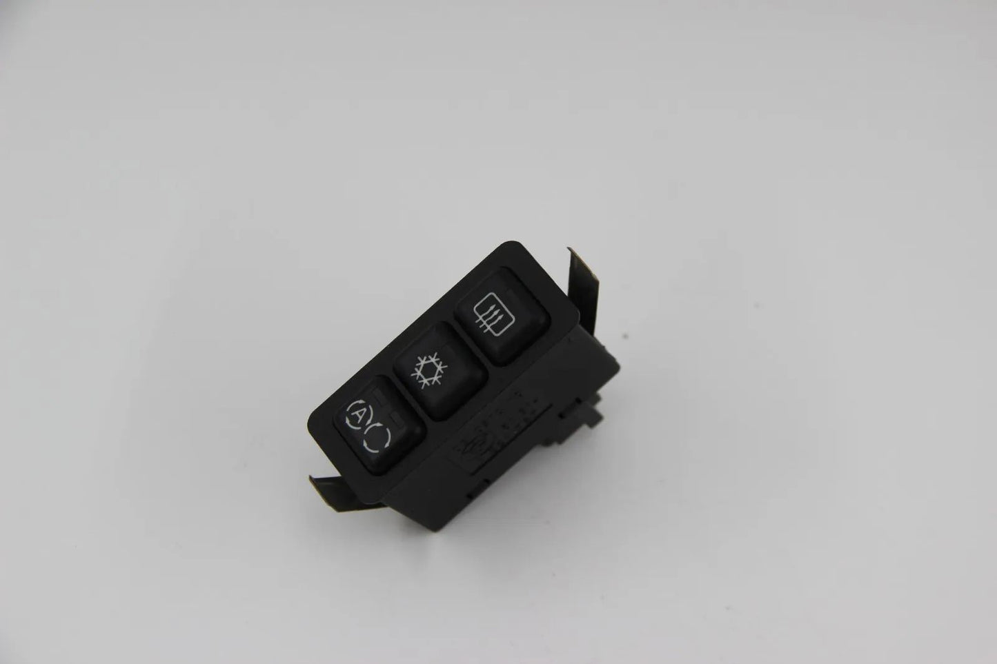 BMW E34 M5 /3.6/3.8  Schalter Heizb.Heckscheibe/Klima/Umluft NOS 61311391767