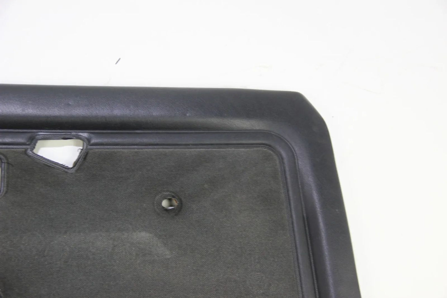 Original BMW E30 Limousine Touring Türpappe Türverkleidung vorne links stoff