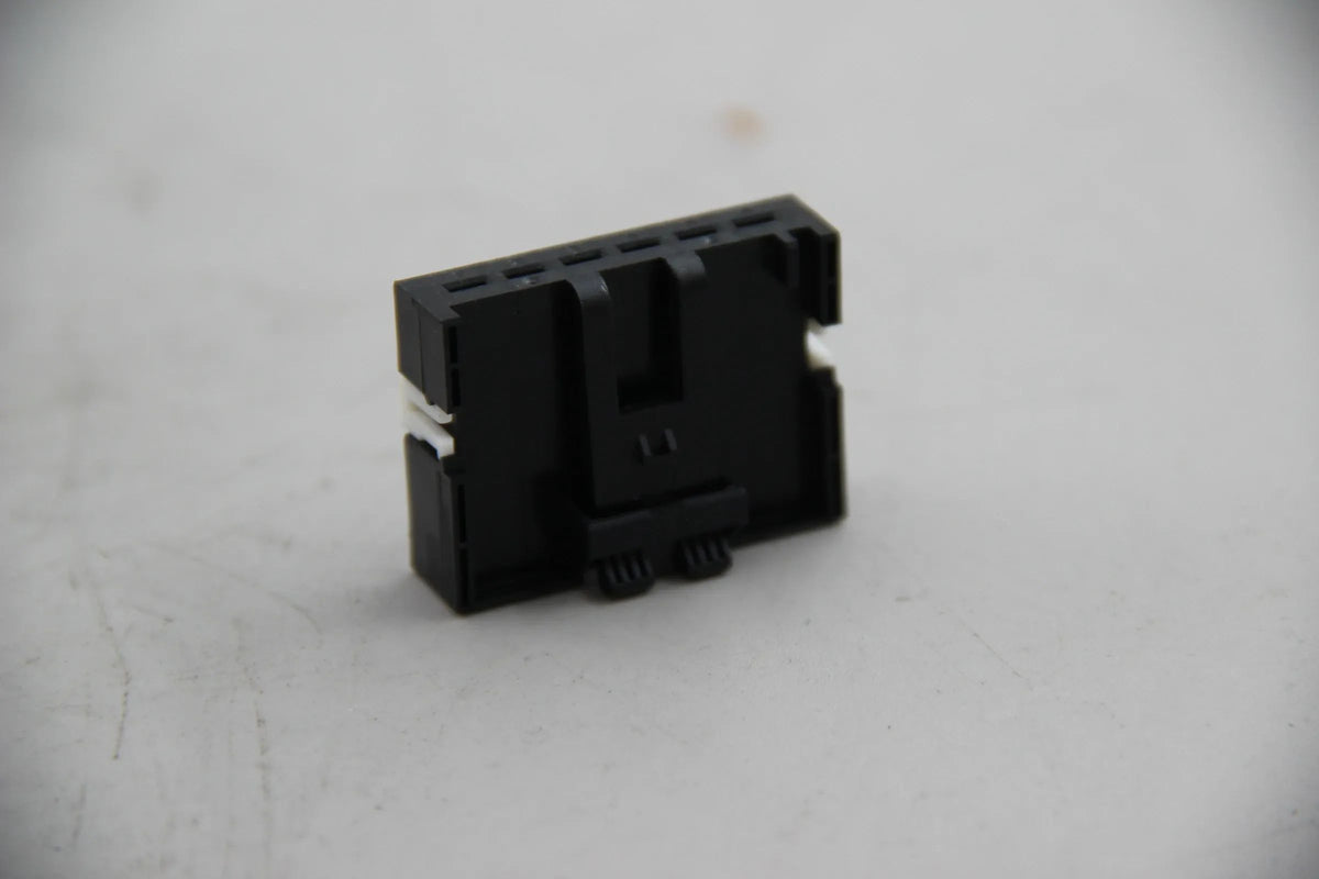 Original BMW E36 E90 E39 E53 Buchsengehäuse 6POL. Heckleuchte 61138369702