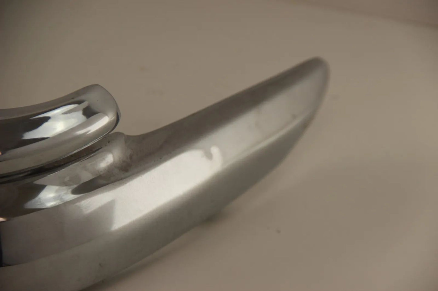 Original Mercedes W108 W109 S-Klasse Stoßstangenecke Hinten Rechts o. Gummi