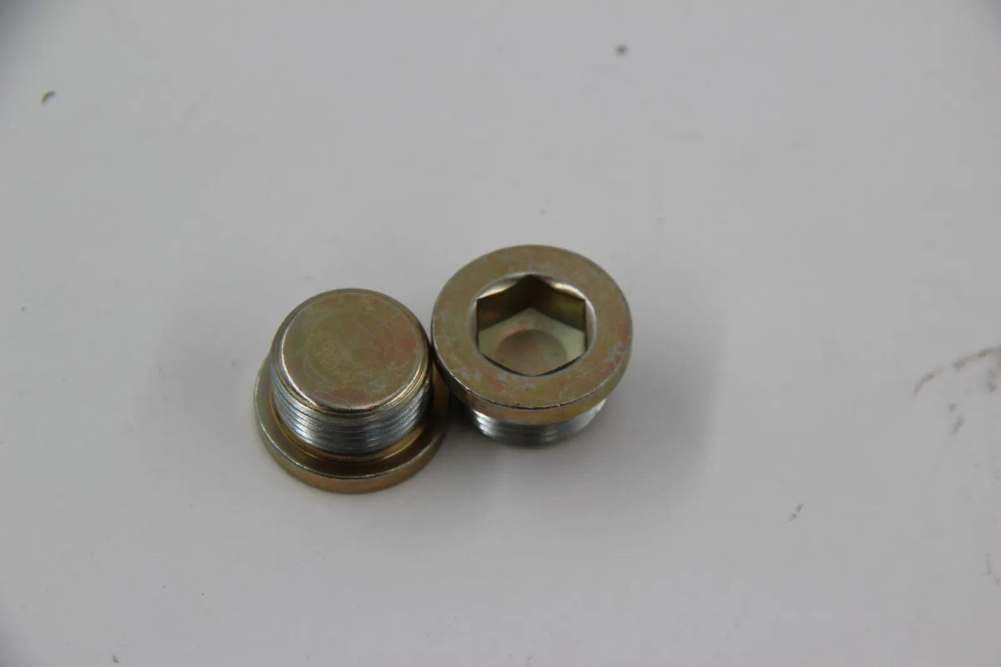 Original BMW E3 E9 NK E30 E12 E24  Verschlussschraube M22X1,5 NOS 33111212682
