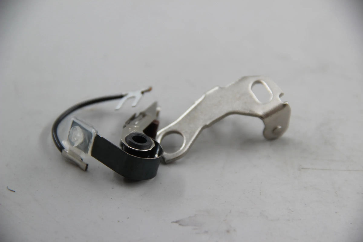 Original BMW E10 Neueklasse Satz / Kit Unterbrecherkontakte NOS 12118630235