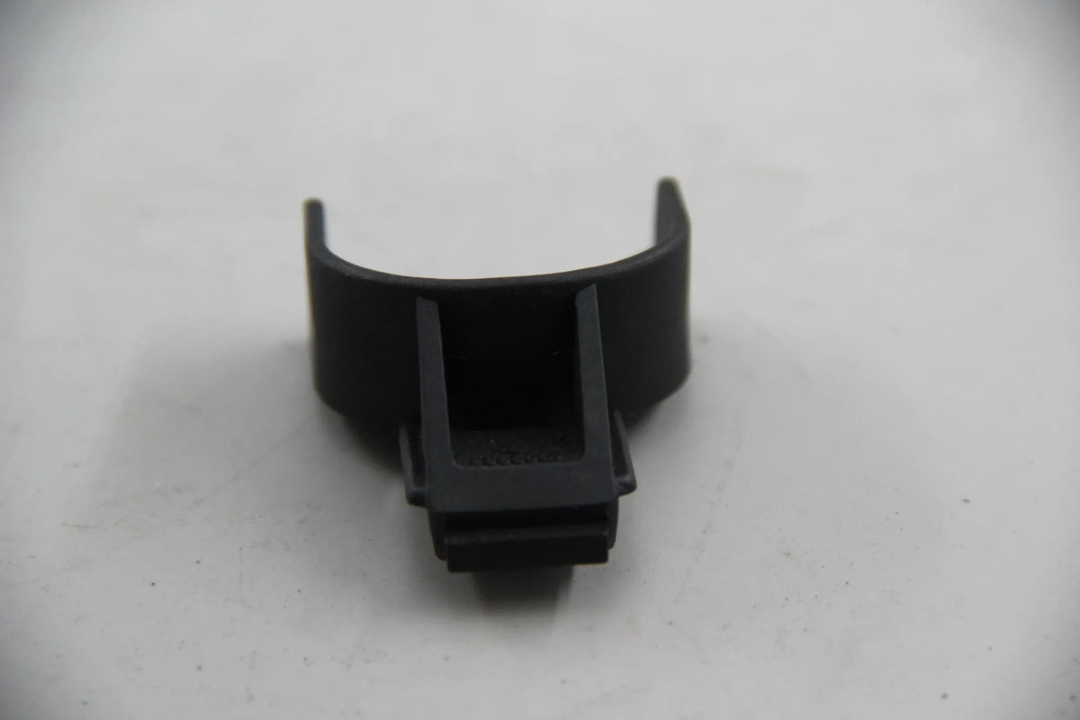Original BMW E30 320i 324td 325i E34 E32 Halter Wasserkühler 10MM 17111709333