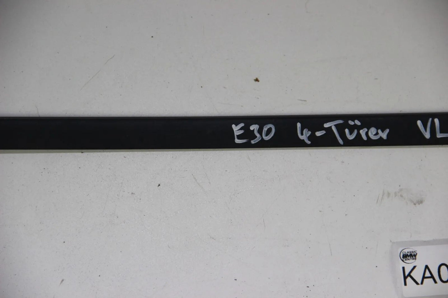 Original BMW E30 Schachtleiste Shadowline Vorne Links 4-Türer 316i-325i 3er OEM