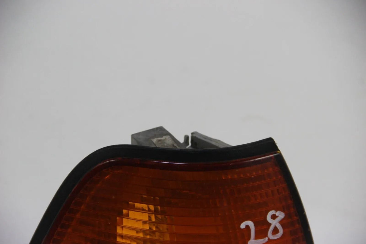 Original BMW E36 3er Blinkleuchte Blinker Leuchte Rechts Indicator 1387044