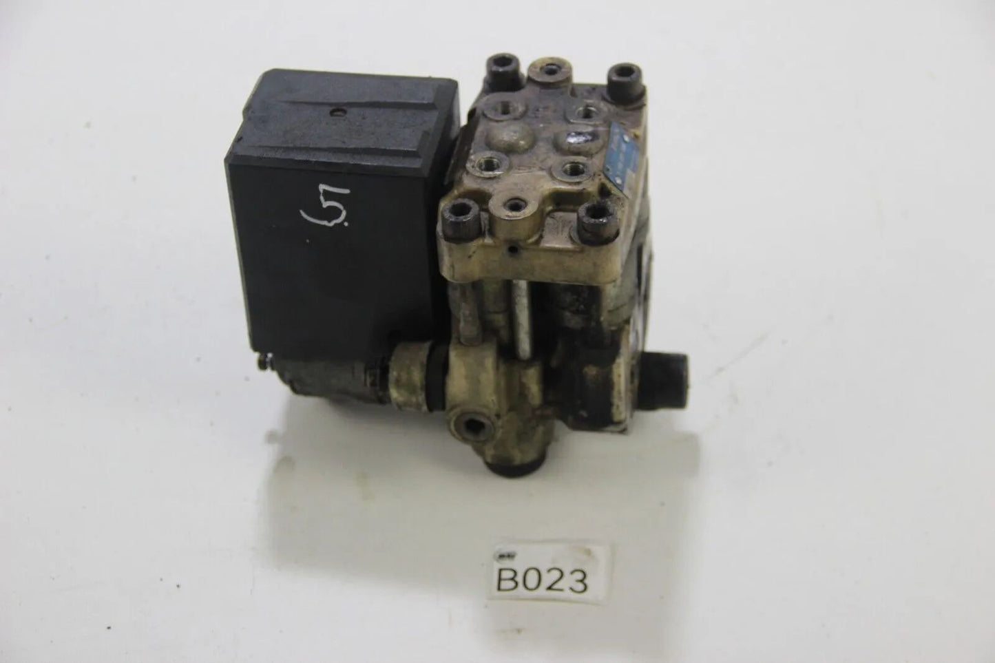 BMW E24 635csi ABS Hydroaggregat ABS Pumpe Steuerung Hydropumpe 0265201009