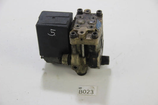 BMW E24 635csi ABS Hydroaggregat ABS Pumpe Steuerung Hydropumpe 0265201009