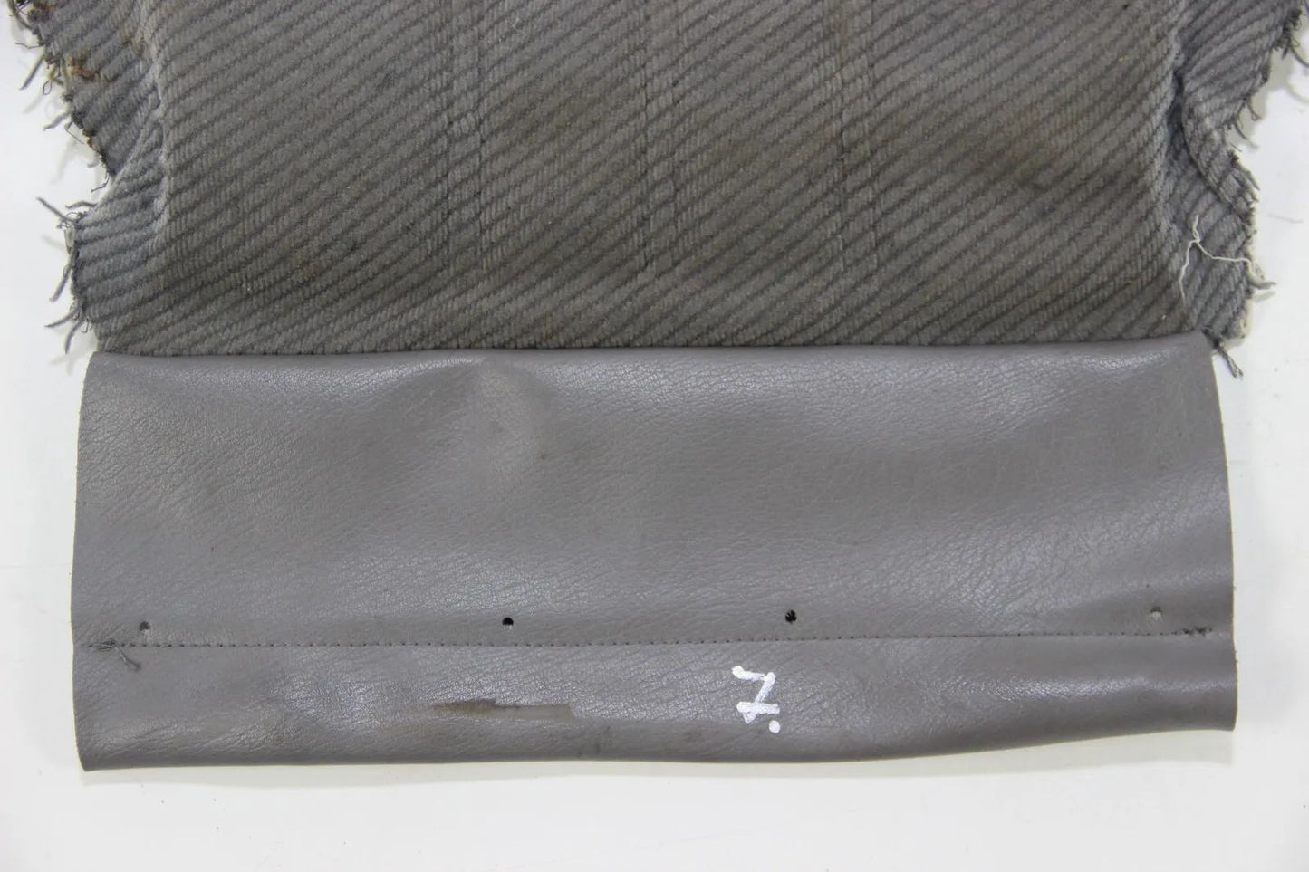 Original BMW E30 316i-325i M3 3er Sportsitz bezug Sitzbahn mitte unten Grau