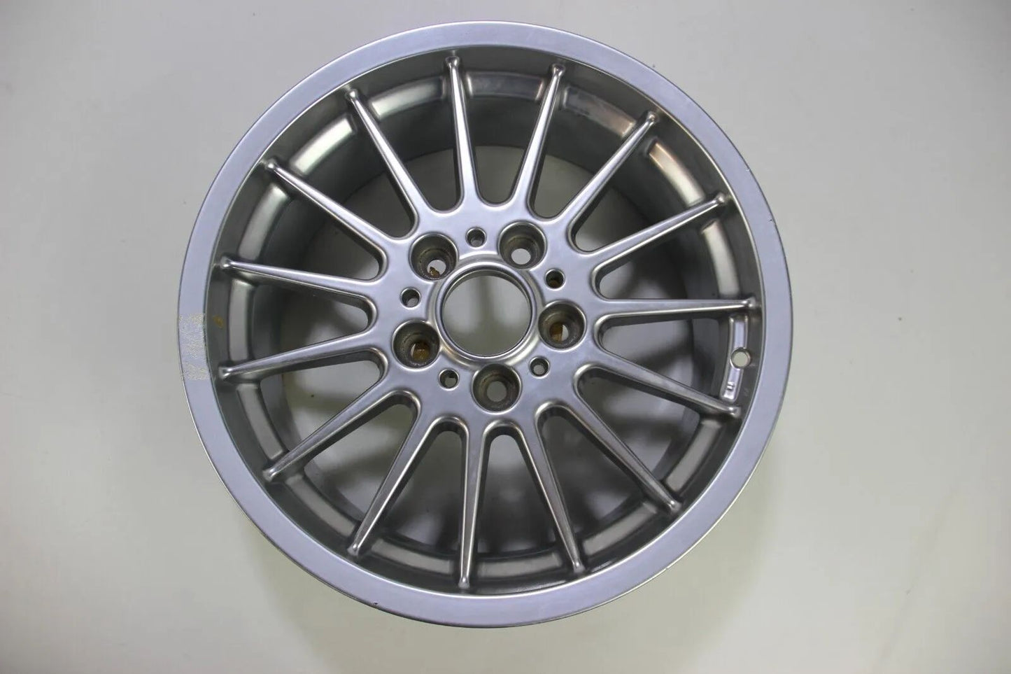 Original BMW E36 E46 Z3 NOS Styling 32 Brilliantline 8JX17 ET47 36111095337