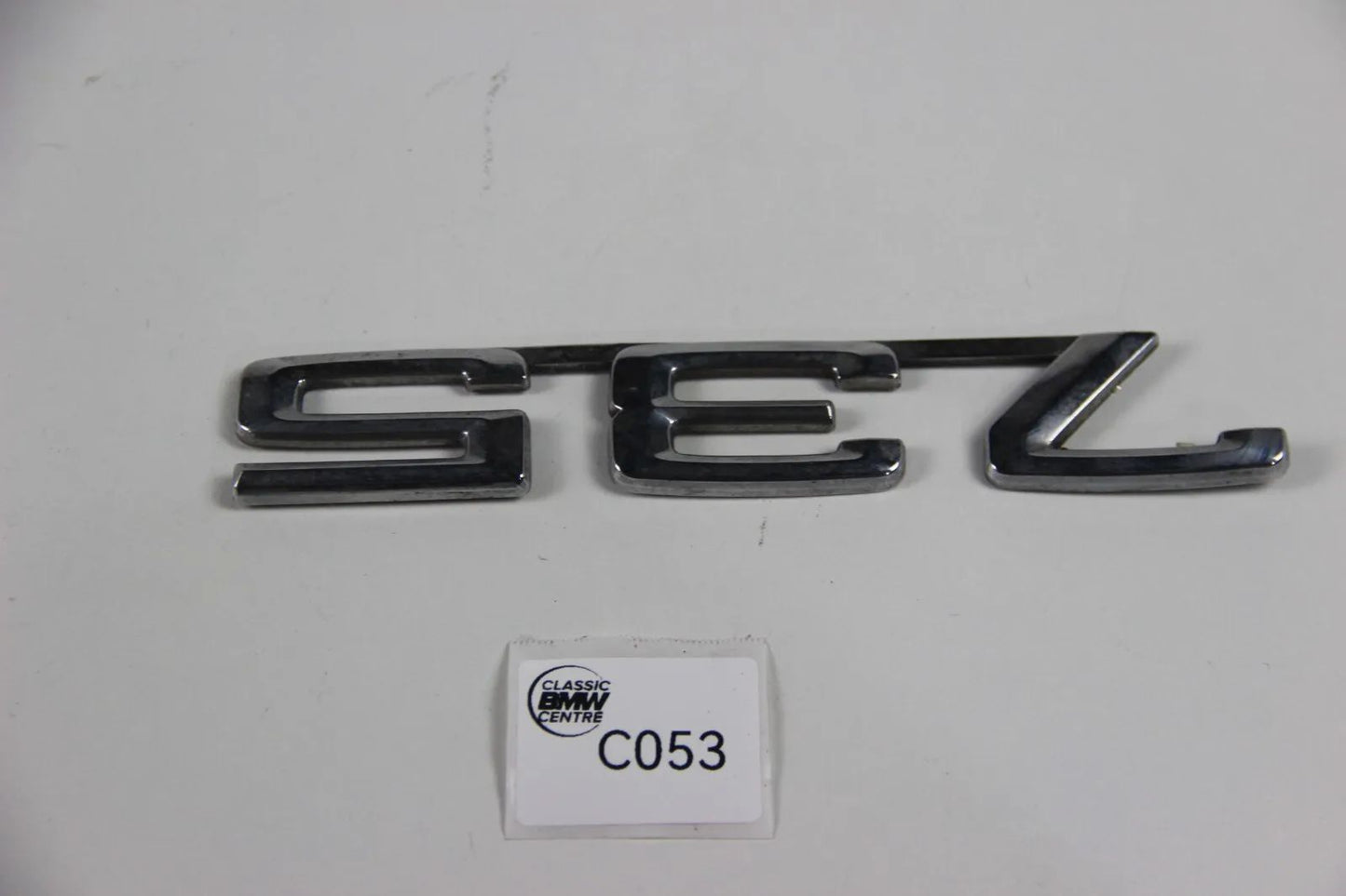 BMW 735i Typenschild Emblem Modellbezeichnung Schriftzug Badge 1920782