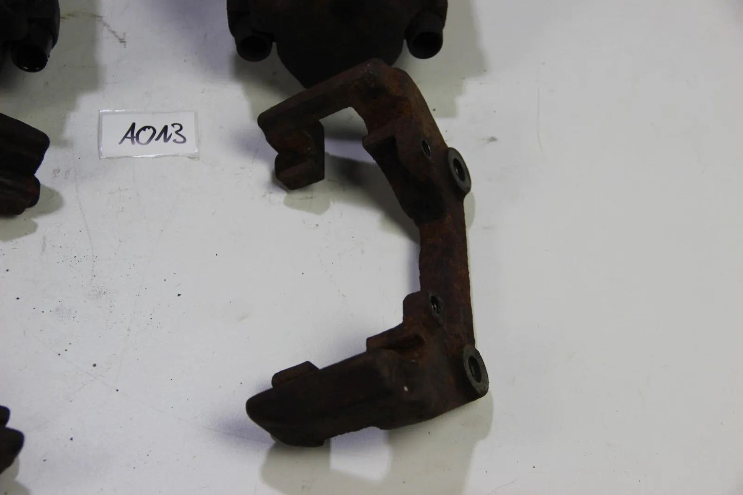 Original BMW E34 M5 Bremssättel Vorne Links Rechts Sattelhalter Brake Caliper