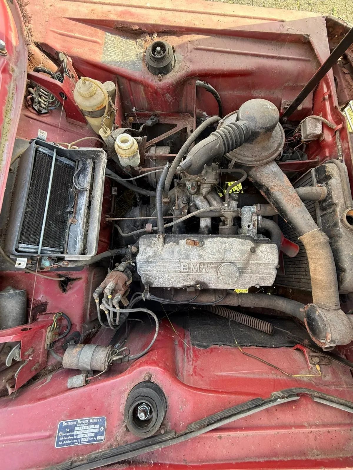 BMW Neue Klasse 1800 Blechspender Teilespender Restaurationsobjekt Scheunenfund