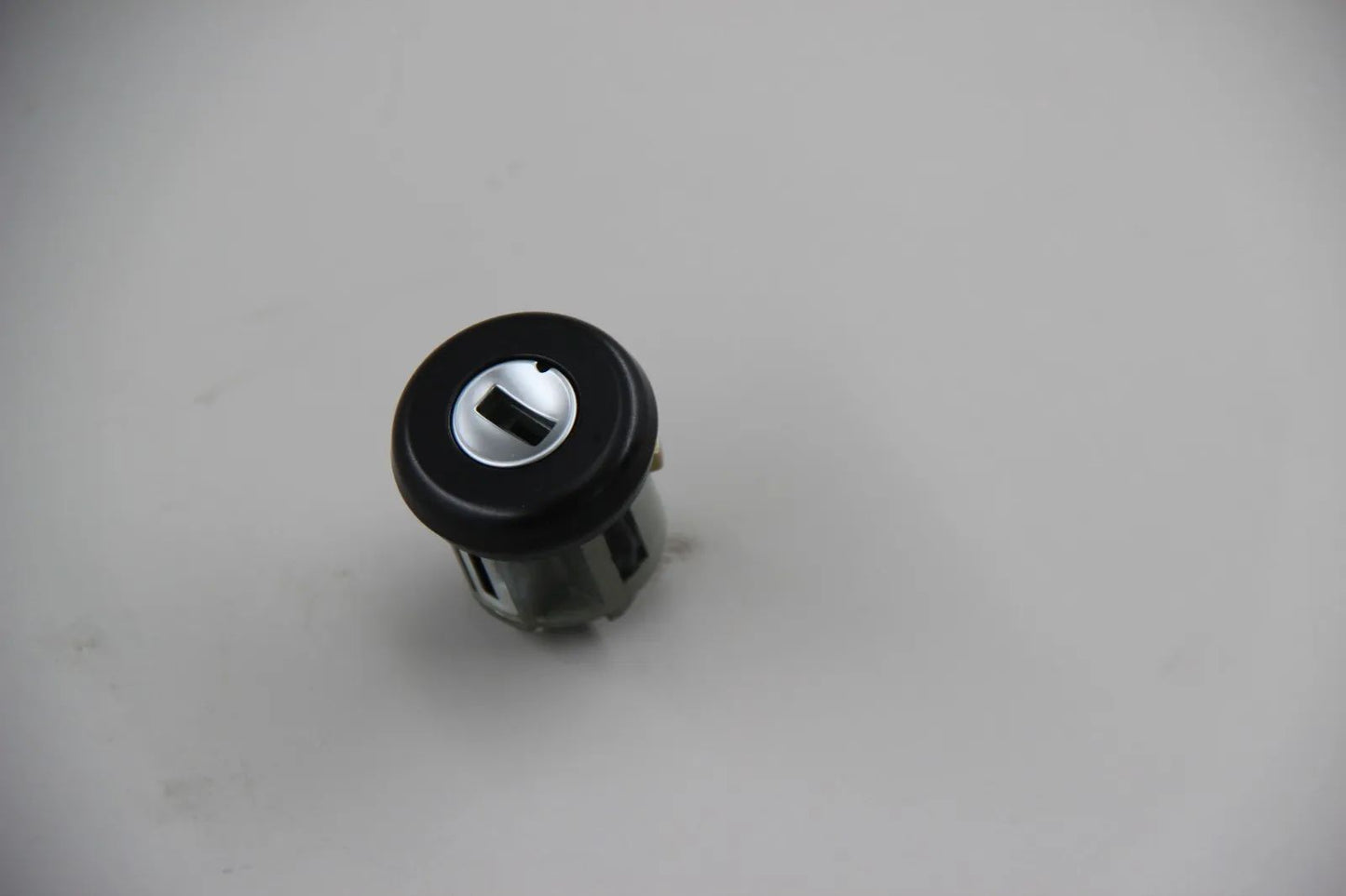 Original BMW E36 E34 E32 E31 Z1 Schliesszylinder mit Code  32311092764