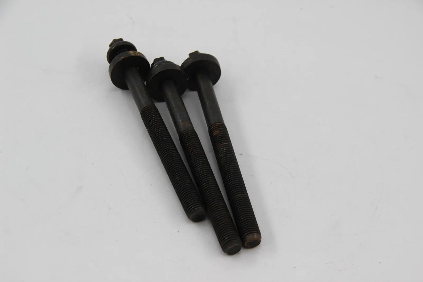 Original BMW E36 E46 E90 Satz Schrauben f. Zylinderkopf M12X1,5X147 11129067792