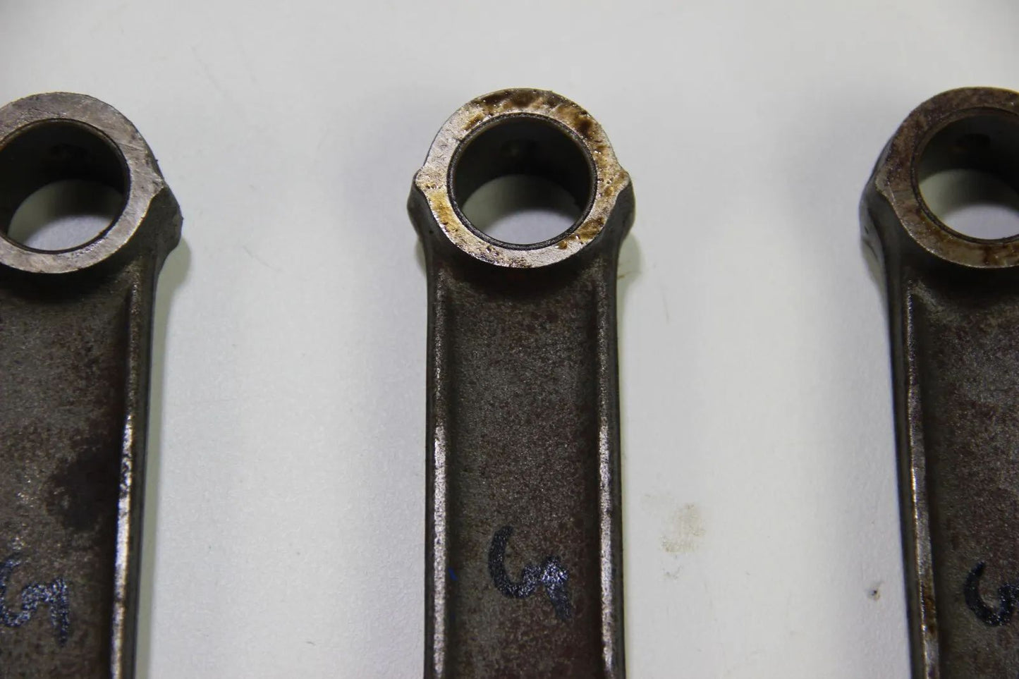 Original BMW E30 E28 E34 524d 324d M21 Pleuel 4x 1124 1275687 1281464 Conrod
