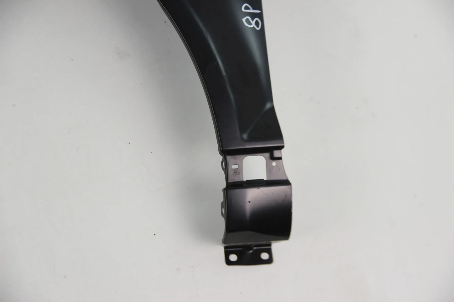 Original Audi A3 8P  Kotflügel Seitenwand vorn links  8P0821105F