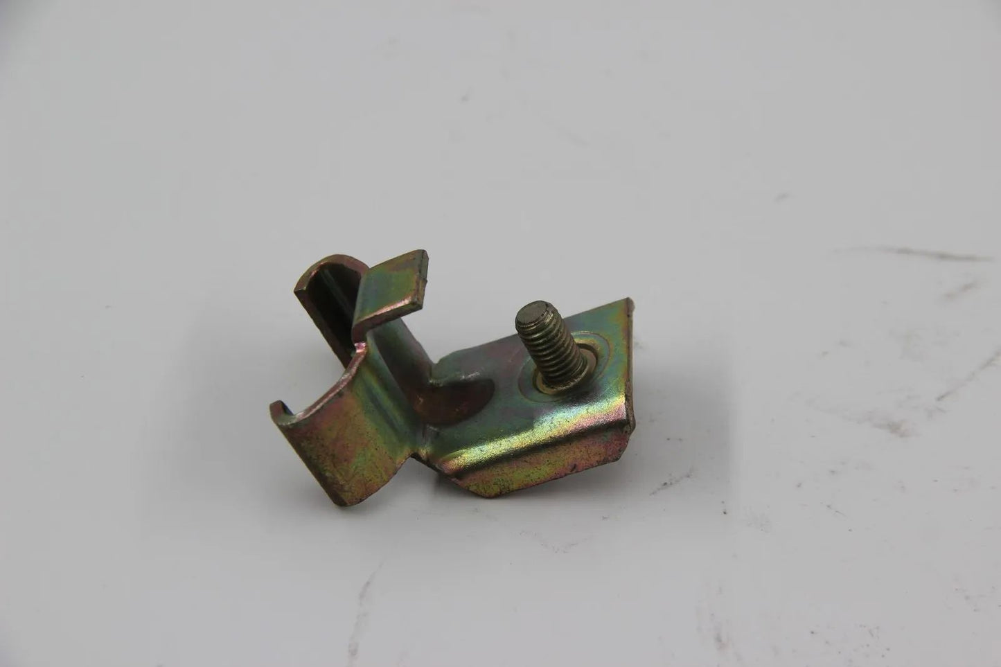 Original BMW E30 E12 E28 E24 E23 Halter Abgasanlage hinten  18211175445