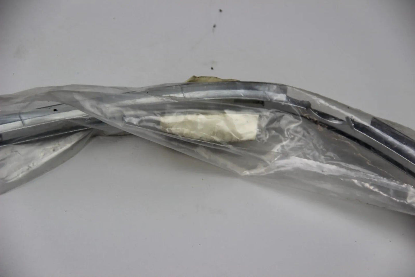 NEU ORIGINAL BMW 8184505 E39 5er Blende Links hinten zierleiste