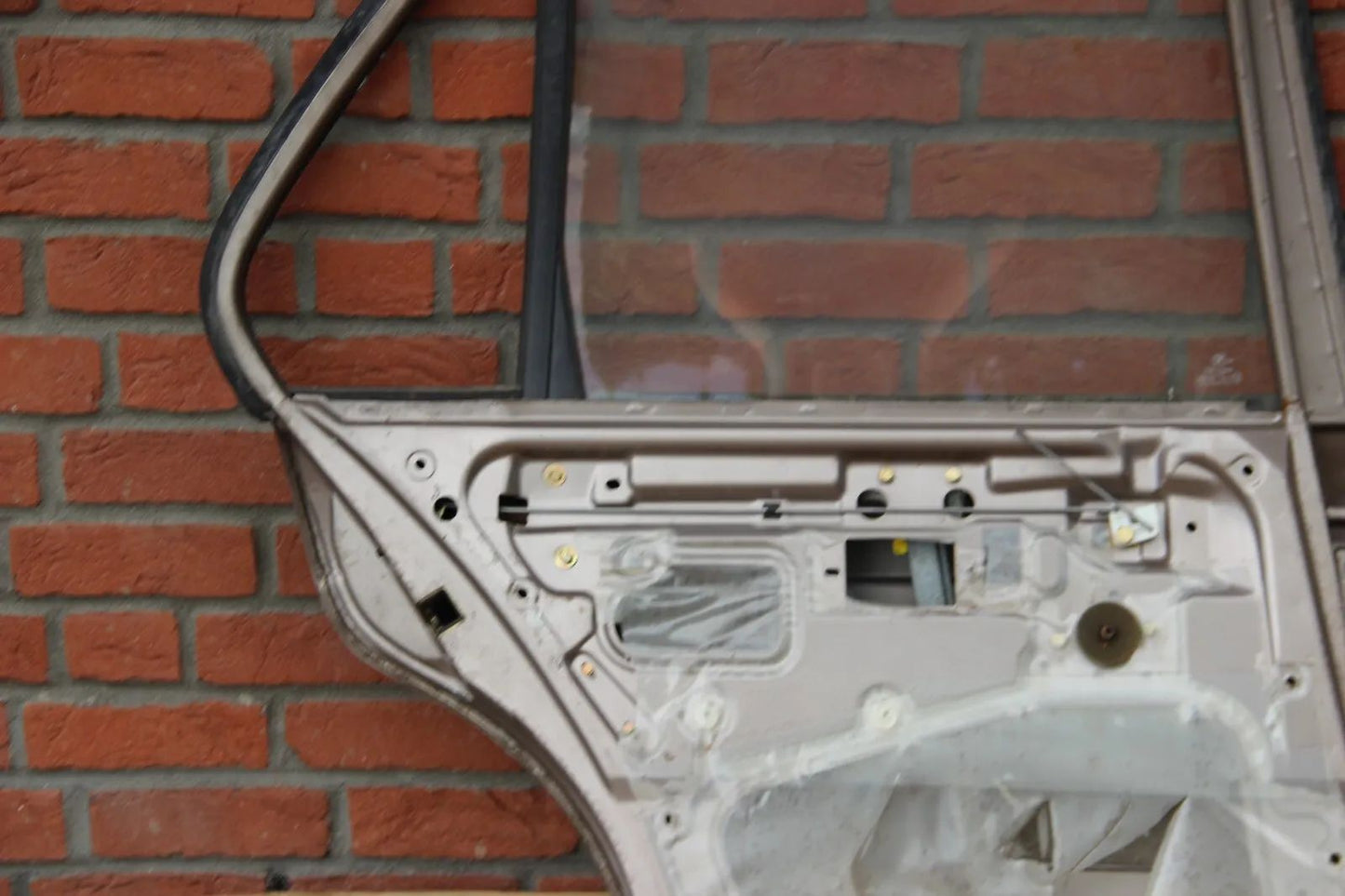 Original BMW E30 Limo/Touring Hintertür links 4-Türer mit Fensterheber 3er