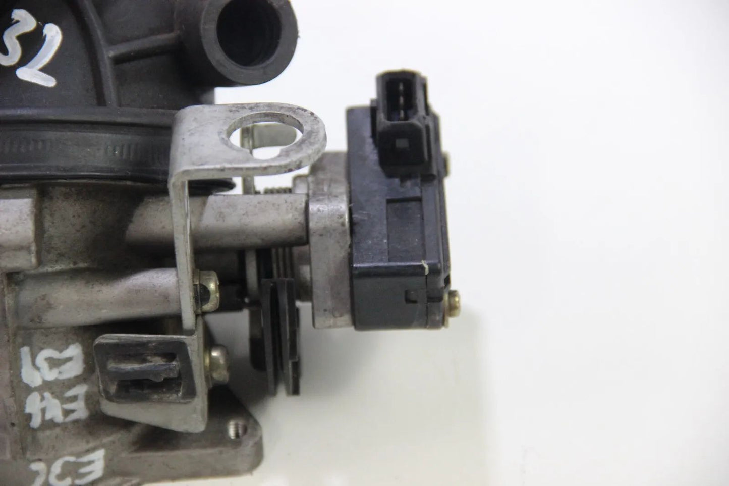 Original BMW E46 E36 E39 M52 525i 325i  Drosselklappe Throttlebody