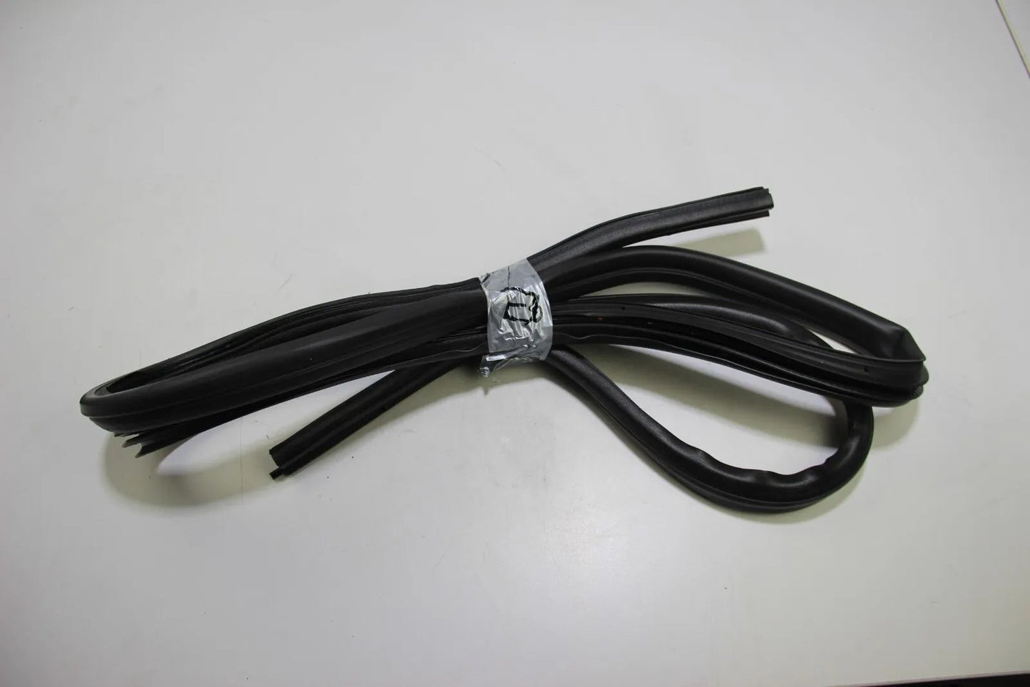 Original BMW E36 Türdichtung hinten rechts limousine 3er M3 325 328 325 320