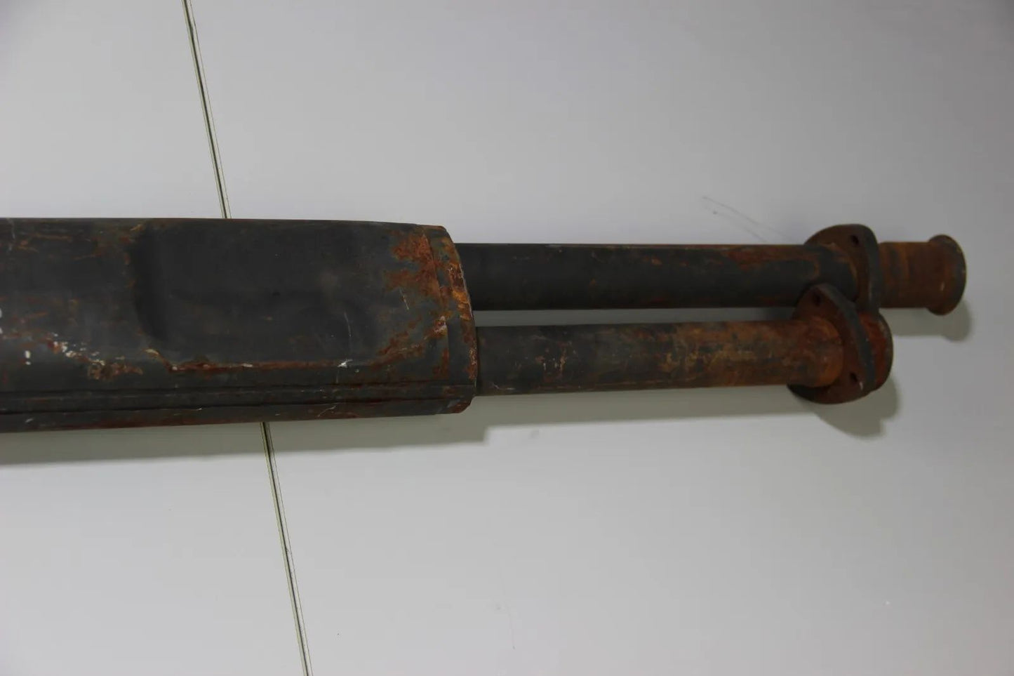 Original BMW NEU 112136801 / 1102837 Auspuff Exhaust Schalldämpfer Silencer