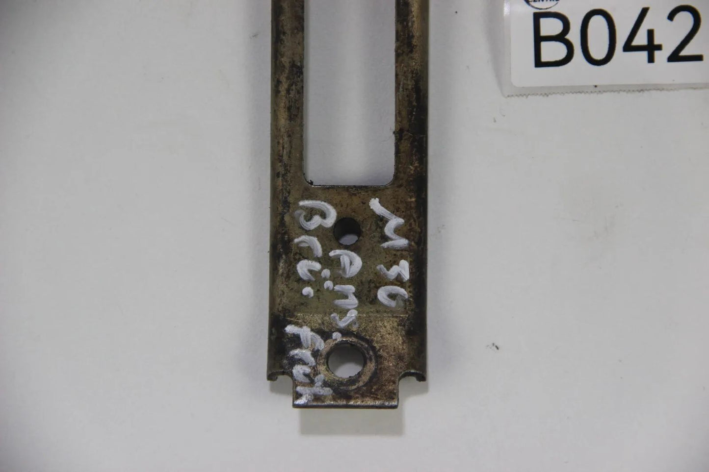 Original BMW Stütze Ansaugbrücke Stützblech M90b35 M30 früh 11611272899 bracket