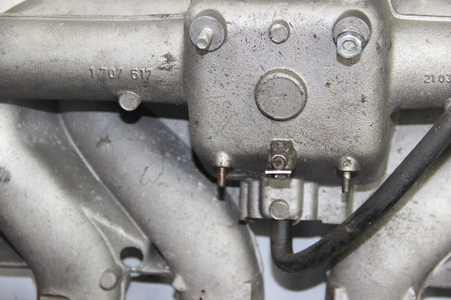 BMW Ansaugbrücke Ansaugkrümmer E34 E32 M30b35 535i 735i 1707617