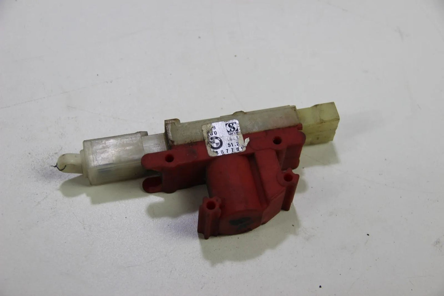 Original BMW E24 Stellmotor Vorne Rechts Beifahrer  1367786