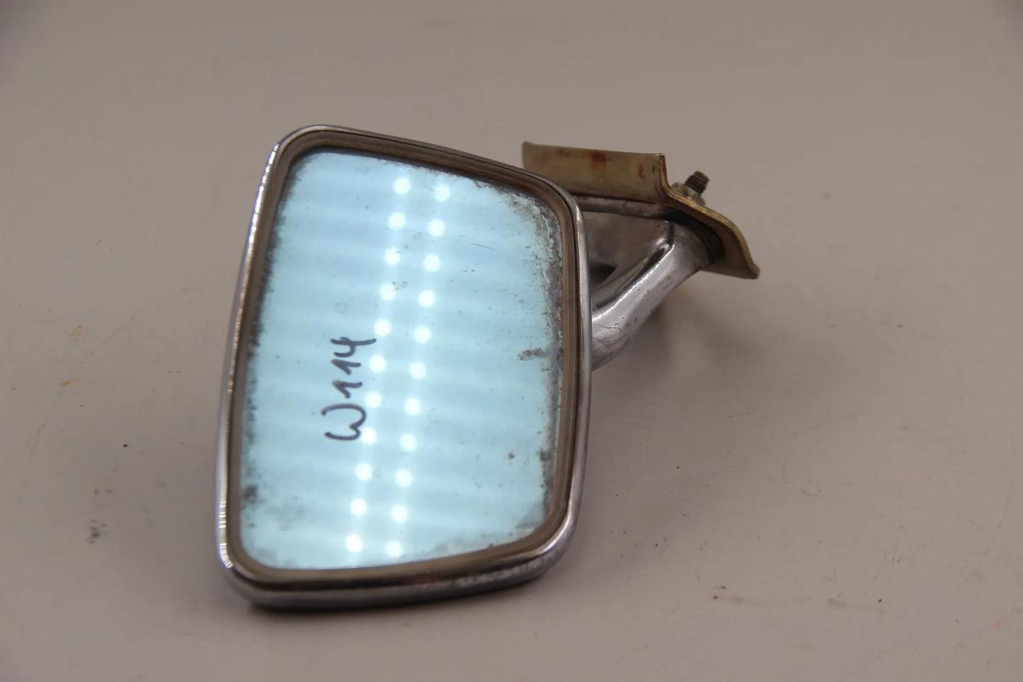 Original Mercedes W114 W115  /8 1.Serie Seitenspiegel Spiegel Links Chrom Klein