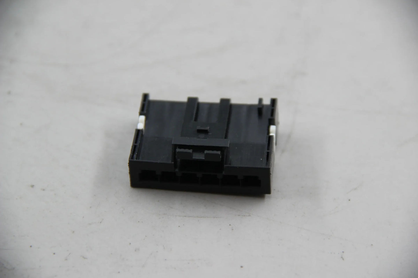 Original BMW E46 E90 E91 E92 E93 E39 E53 Buchsengehäuse 6 POL. 61138369702