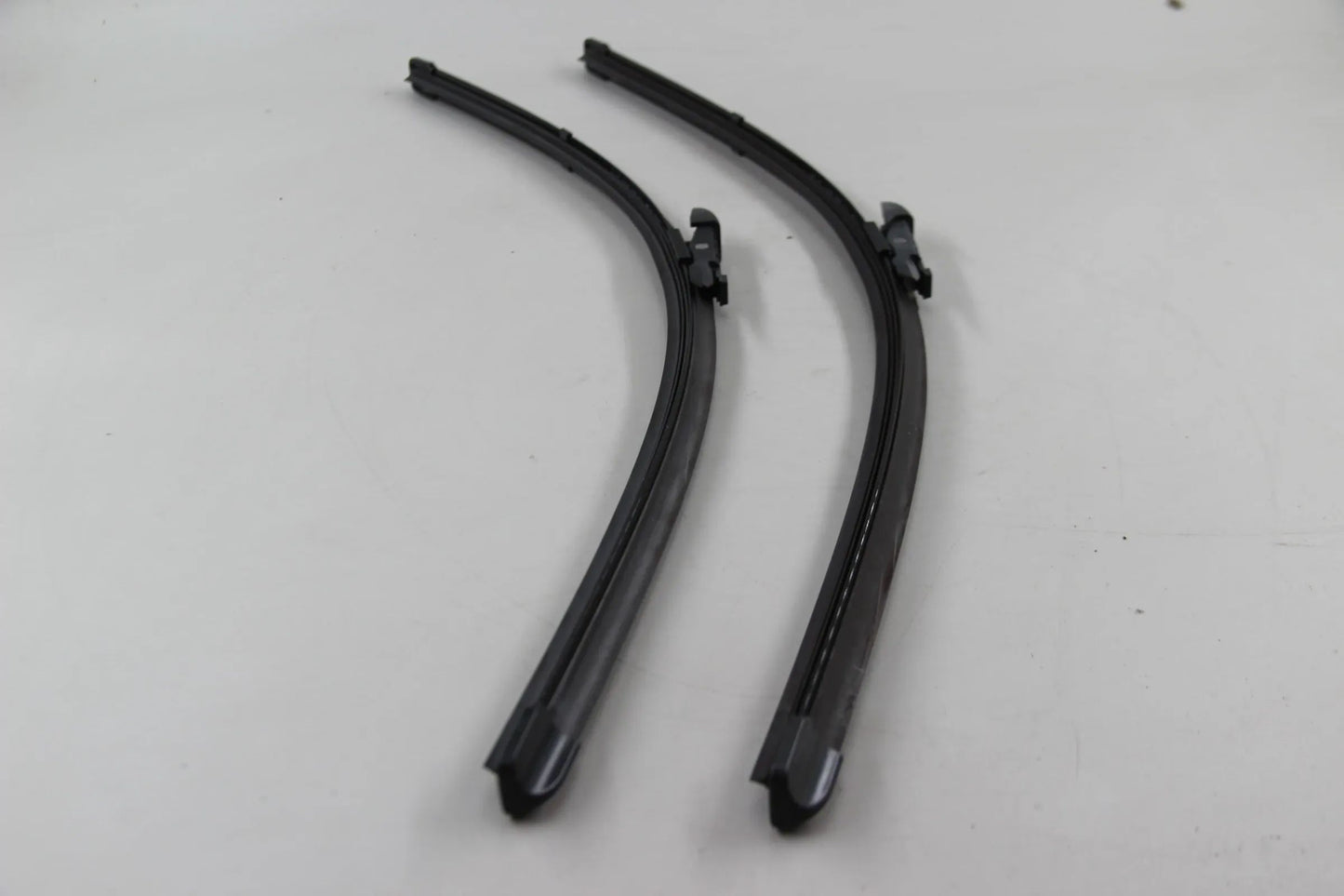 Orig. BMW E60 520i M5 Limousine E61 523i Touring Satz Wischblätter 61610431438