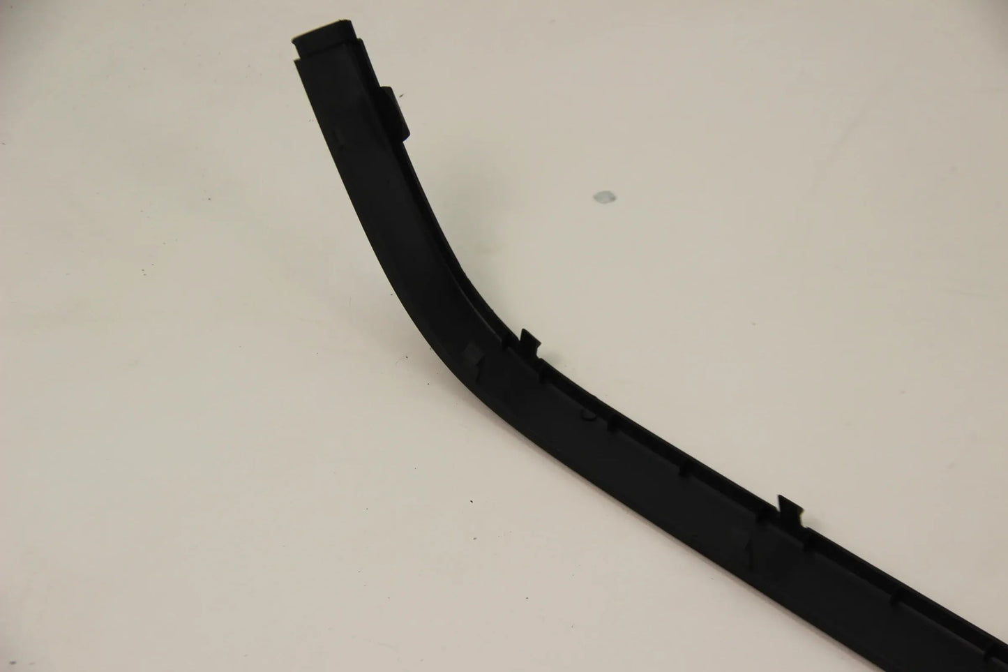 Original BMW E39 520i 523i 528i 535i 540i Stossleiste hinten rechts 51128184508