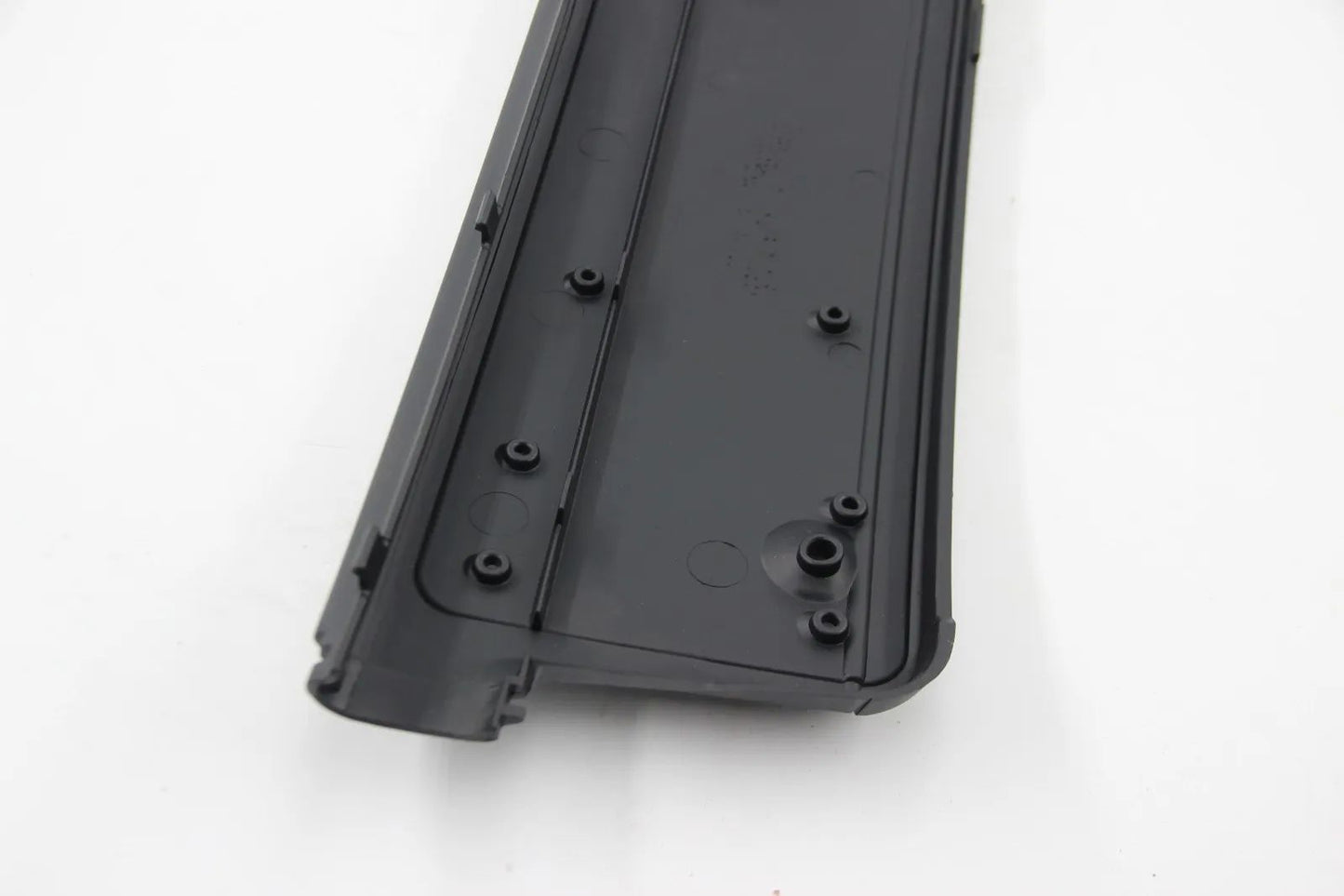 Original BMW E46 3er Limousine Touring 316-330 Unterlage Kennzeichen 51118195288