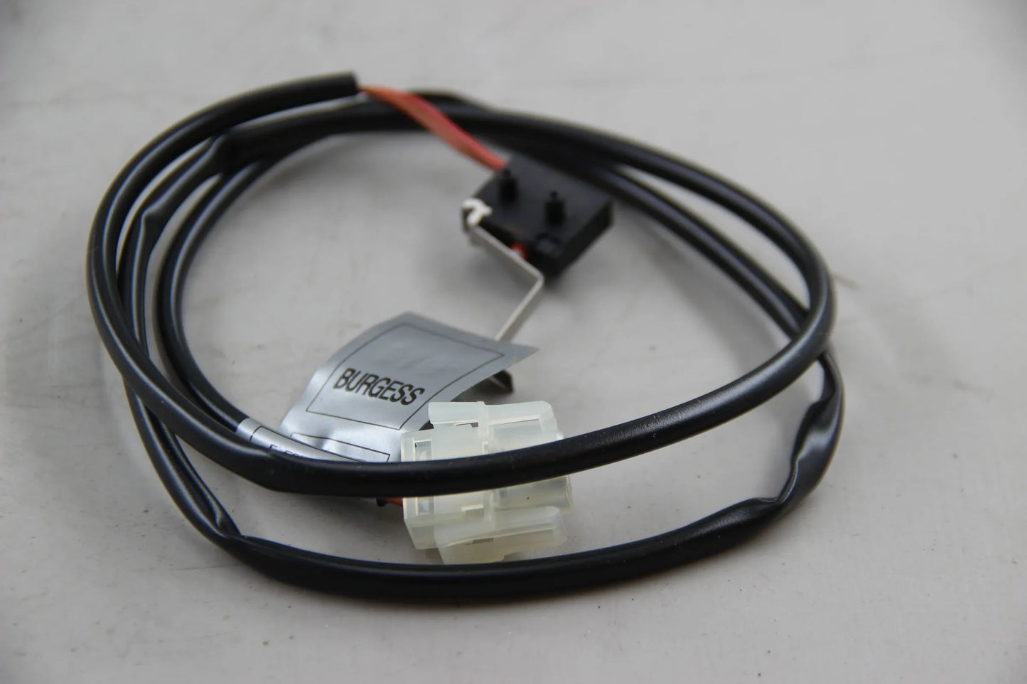 Original BMW E31 840i Mikroschalter Lehnenverriegelung "L" 61318354129