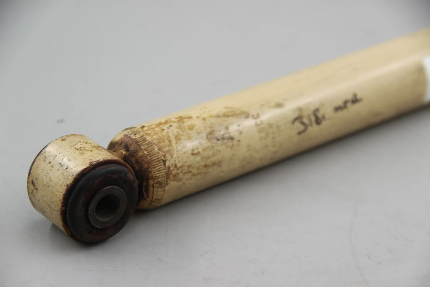 Original BMW 3er 318i Stossdämpfer hinten NOS NLA 33521132250