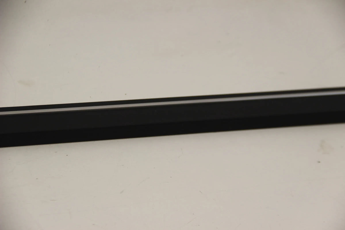 Original BMW E30 316i-325i Stossleiste Tür vorne rechts CHROM 51131904770