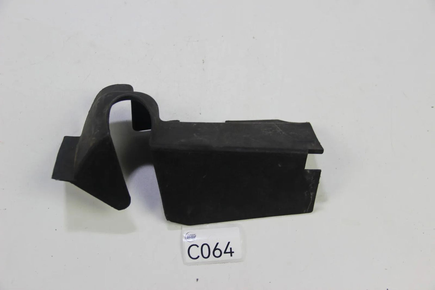 Original BMW E30 316i 318i 318is Abdeckung Pluspol Batteriekabel 3er 1718114