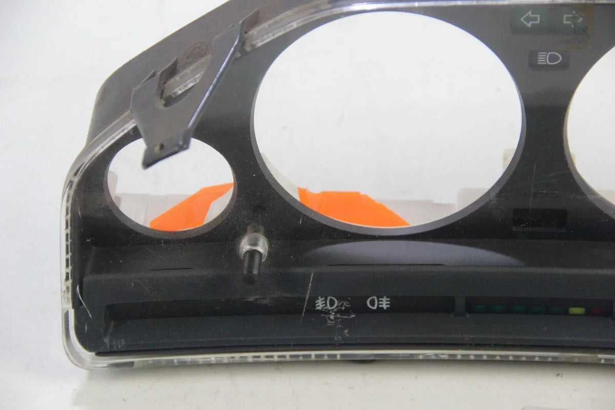 BMW E30 320i-325i 320is  Kombiinstrument Tacho Gehäuse für Tachos Drehzahlmesser