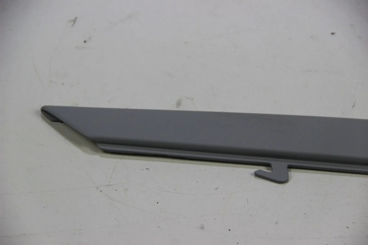 Original BMW E32 730i-750iLs Blende links Cover Trim Abdeckung 51118111571