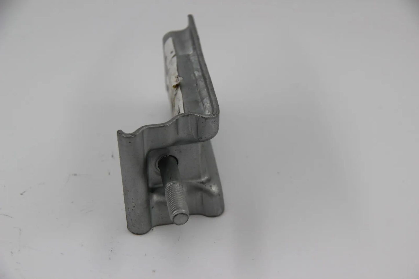 Original BMW E36 M3/3.2 S50/52 Halterung Nachschalldämpfer 18201402479