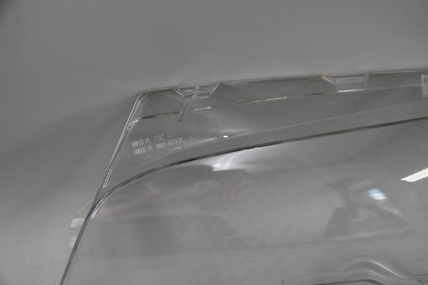 BMW E46 316Ci-330Ci M3 M3 CSL Abdeckscheibe Scheinwerfer links 63128382191