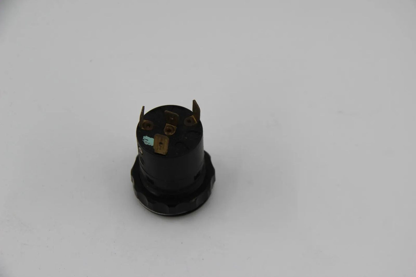 BMW E3 Limo E9 Coupe Neueklasse Limo Schalter Heizbare Heckscheibe 61311353590