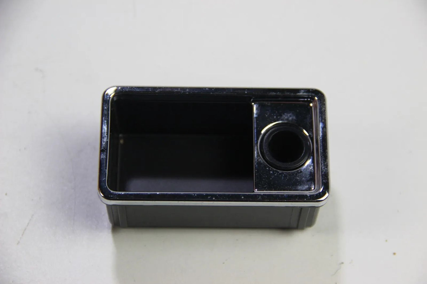 NEU BMW Original E39 520d 540i M5 Ascher Einsatz Schwarz 51168184516 Aschenbeche